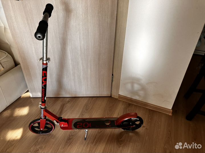 Самокат 200 skoorer