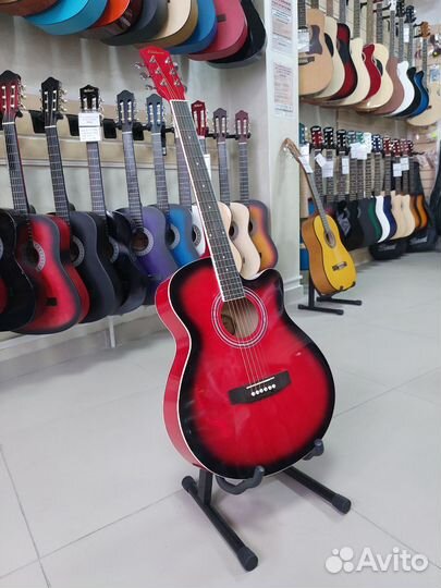 Гитара акустическая взрослая