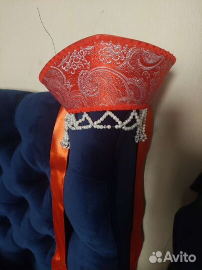 Кокошник ручной работы