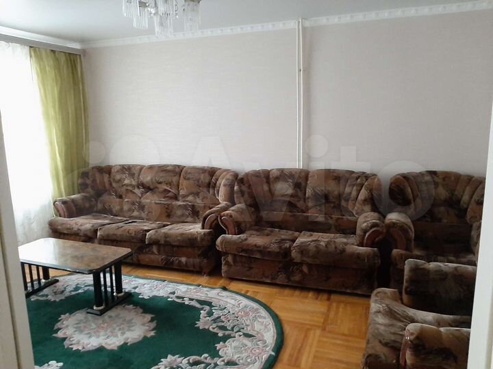 2-к. квартира, 52 м², 2/9 эт.