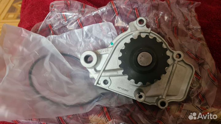 Водяной насос. Помпа honda civic