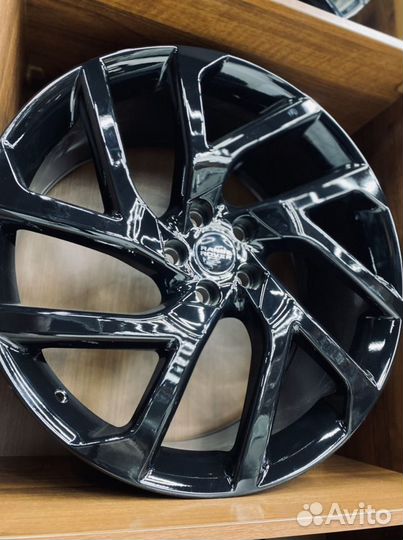 Диски R22 5x120 для Range Rover