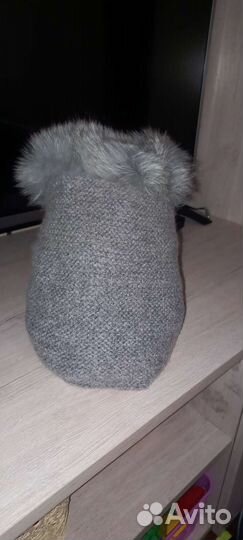 Шапка женская вязаная