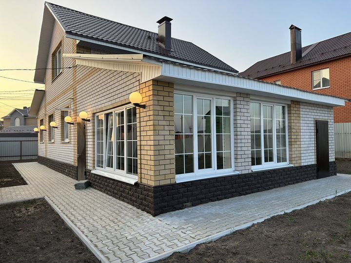 Дом 136 м² на участке 7,3 сот.