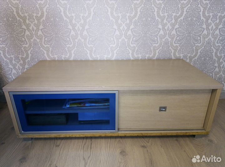Тумба под телевизор