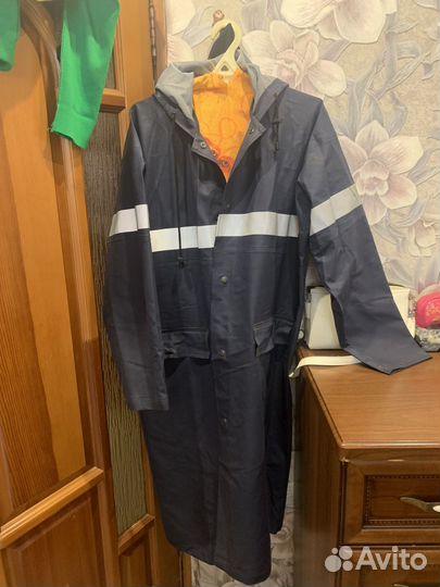 Плащ дождевик спецодежда и Телогрейка