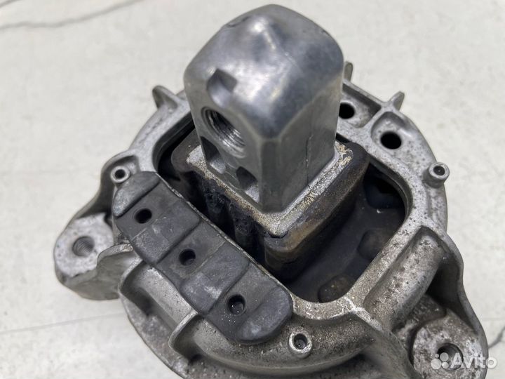 Подушка двигателя левая Bmw F07 F10 F11 N47 N20