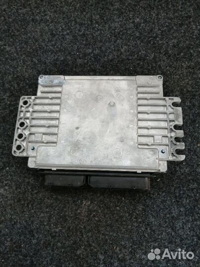 Блок управления двигателем Nissan Primera P12 QR20