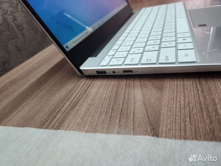 Ноутбук новый в коробке