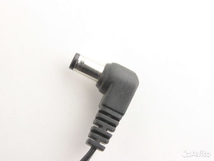 Блок питания 5V/1A с разъемом 5,5x2,5 мм