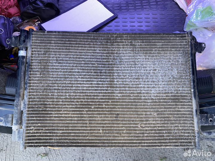 Радиатор кондиционера на jetta/golf 5