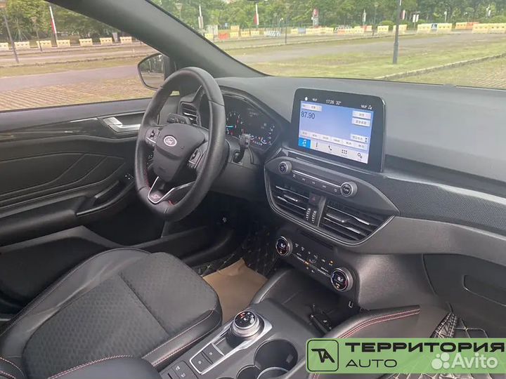 Ford Focus 1.5 AT, 2021, 39 000 км