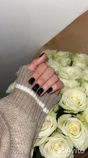 Маникюр педикюр