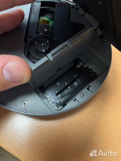 Cd плеер Sony D-NE240 в ремонт