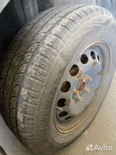 Viatti bosco A/T 215 65 16 на штампованных дисках