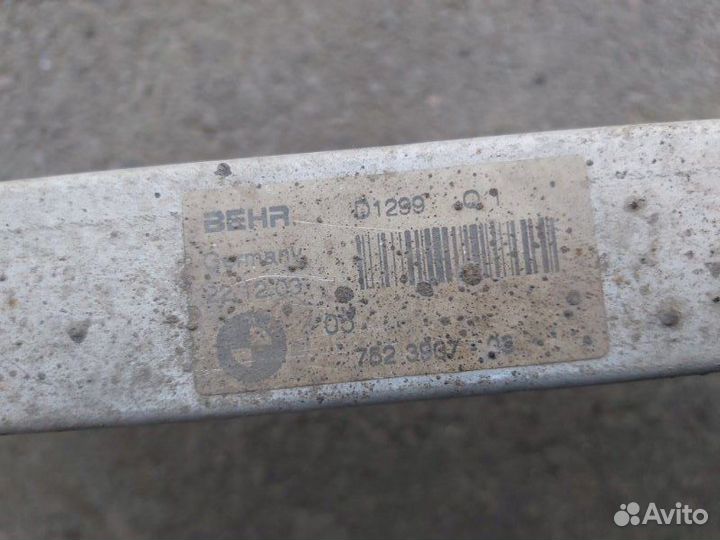 Радиатор масляный Bmw X5 E53 4.4