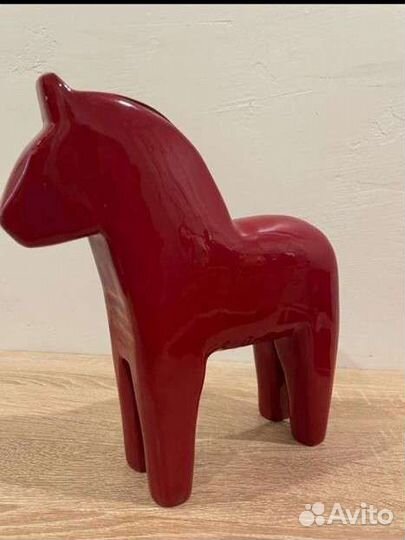 Лошадка IKEA finansiell