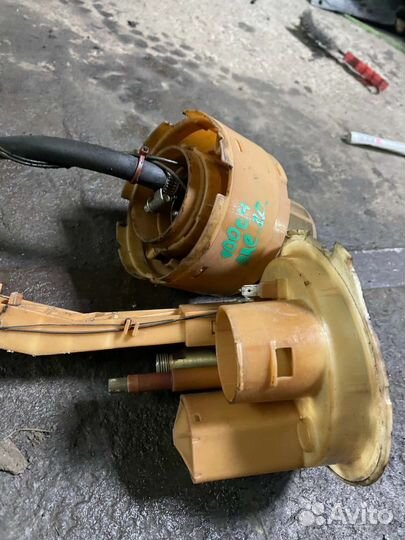 Бензонасос Audi 100 c4 2.0 AAE