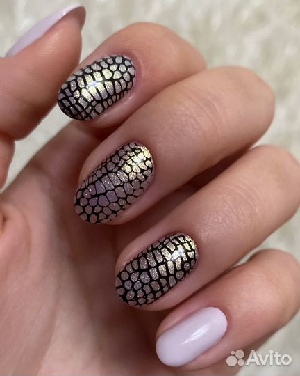 Мастер маникюра