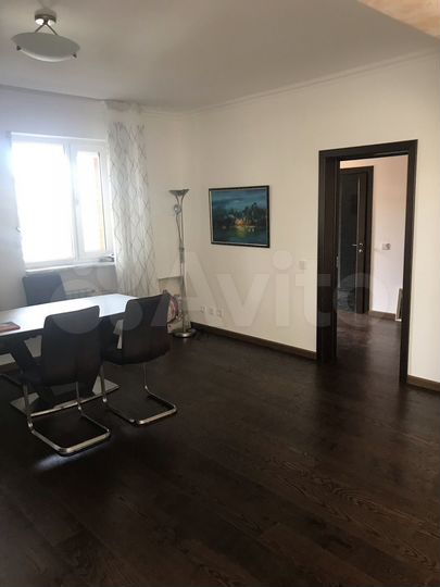 3-к. квартира, 126 м², 1/4 эт.