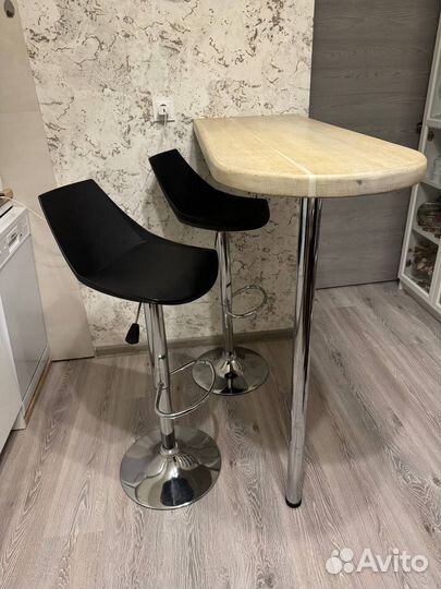 Барная стойка/столешница из массива дуба/стулья