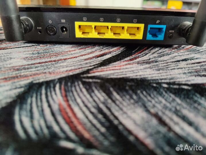Продам Wi-Fi роутер asus RT-N12 VP B1