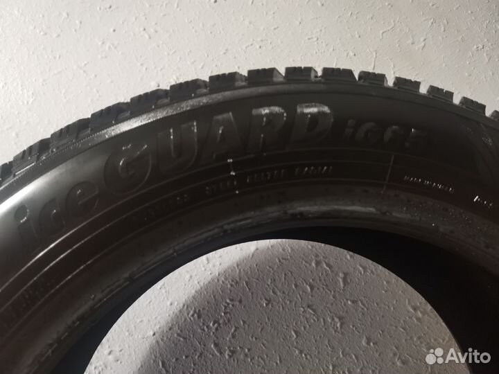 Yokohama G95 215/55 R17