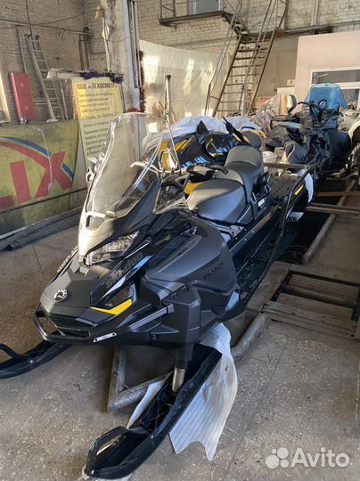 BRP SKI-DOO skandic SWT 900 ACE 2024MY с епсм