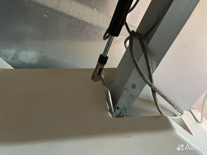 Массажный стол с электроприводом бу