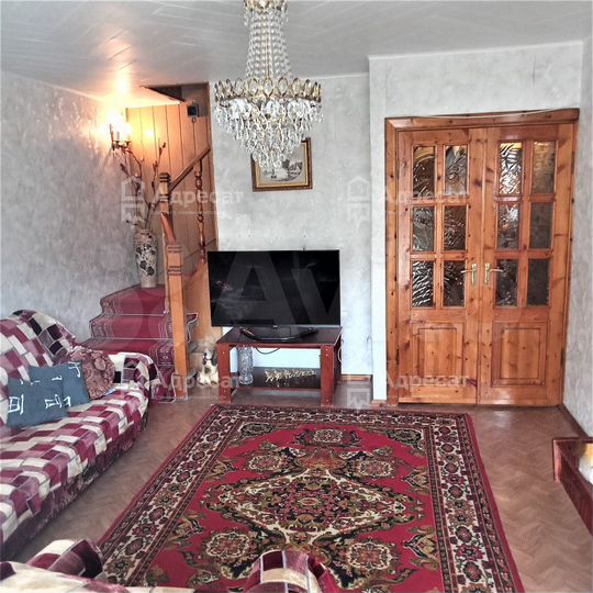 4-к. квартира, 97 м², 5/6 эт.