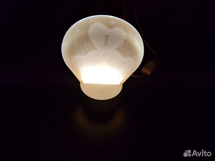 Светильник настольный