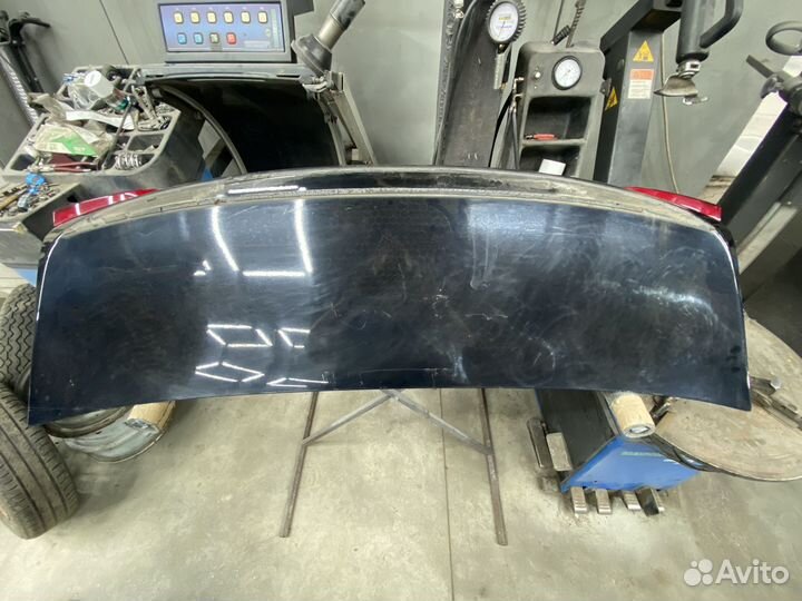 Крышка багажника Volvo s60