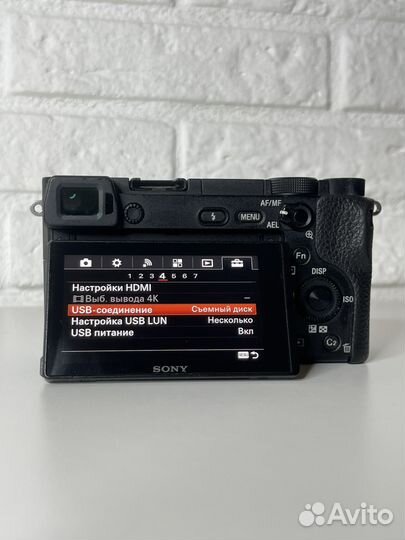 Sony A6300 kit 14333 кадров