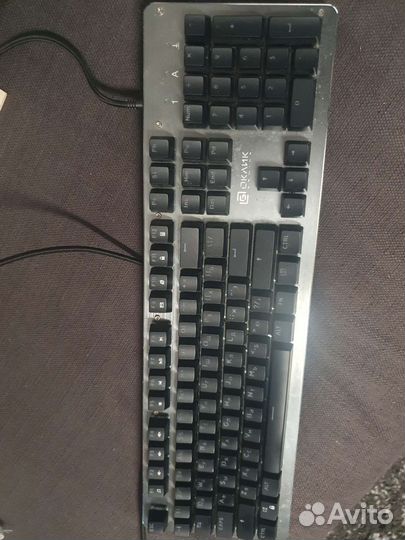 Игровая клавиатура с подсветкой