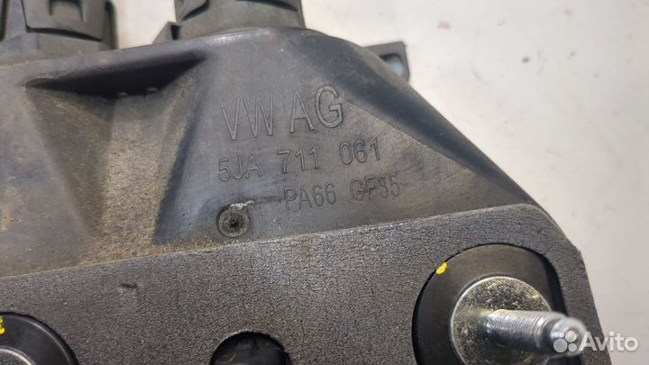 Кулиса кпп Skoda Rapid