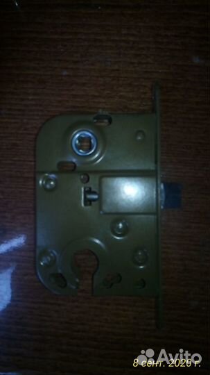 Замок для входных и межкомнатных дверей