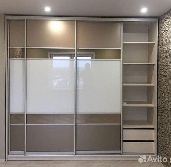 Встраиваемый шкаф