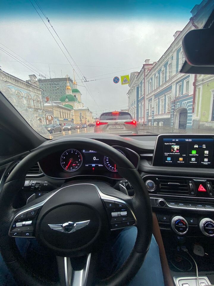 Genesis G70: фото владельца