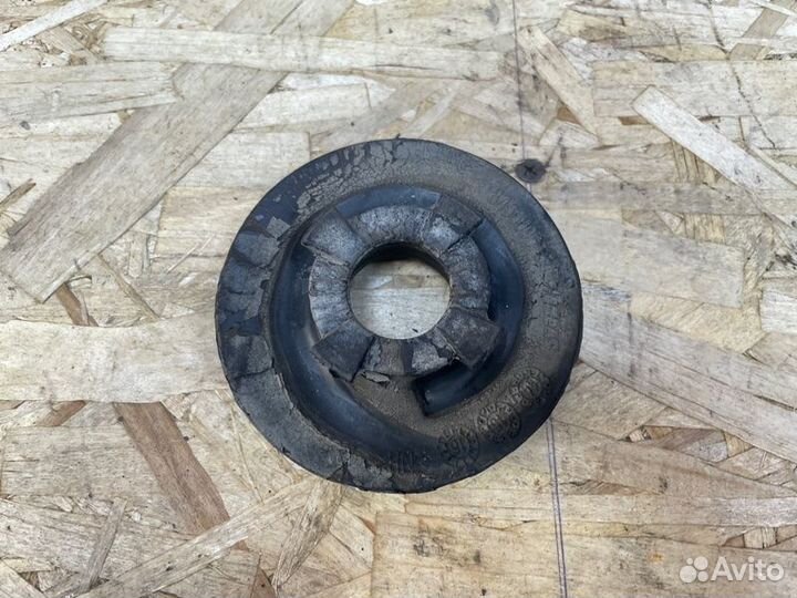 Верхняя опора пружины задняя LADA Vesta