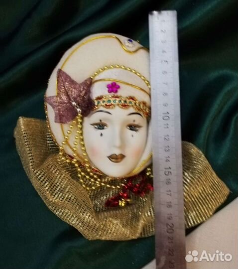 Венецианская маска