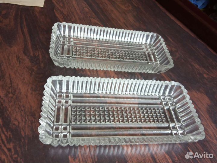 Посуда для сервировки стола