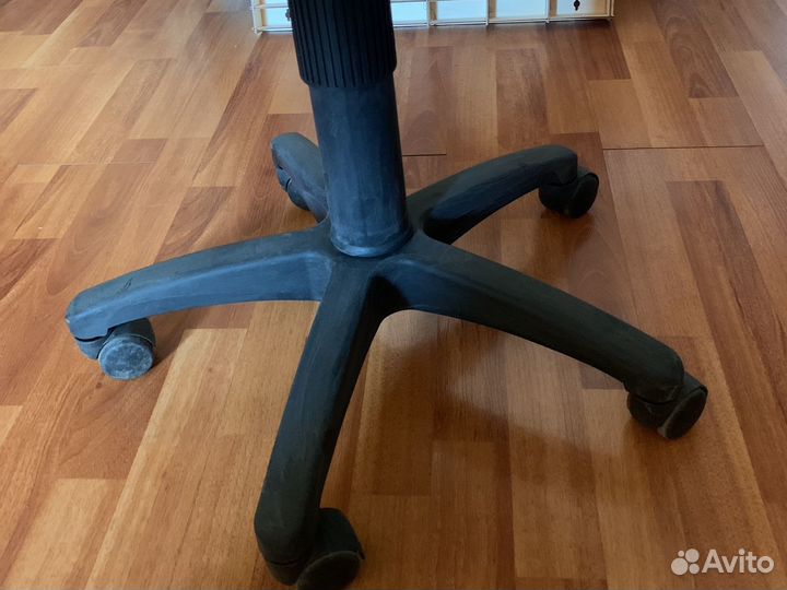 Компьютерное кресло бу