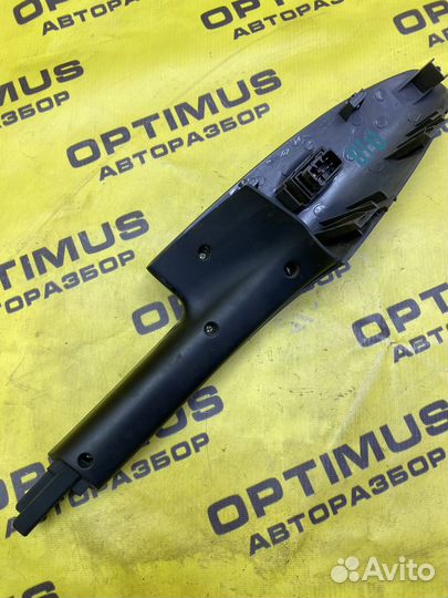 Накладка кнопки стеклоподъемника пп Hyundai Tucson