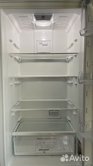 Холодильник hotpoint ariston бу