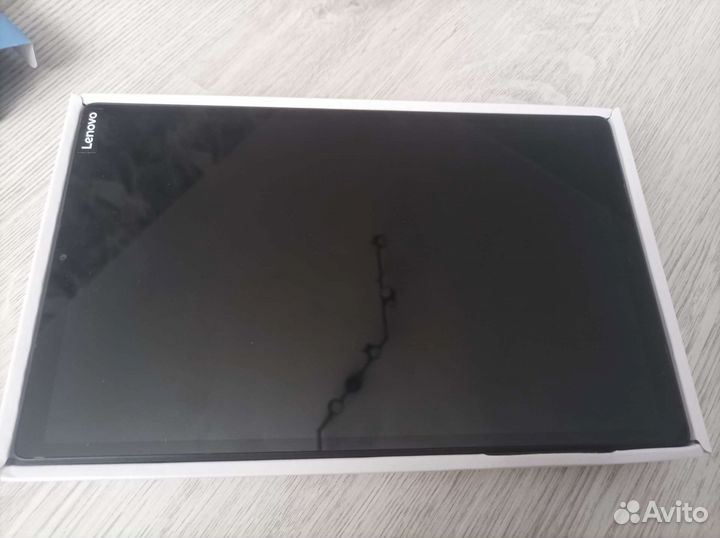Lenovo tab m10 fhd plus 128GB
