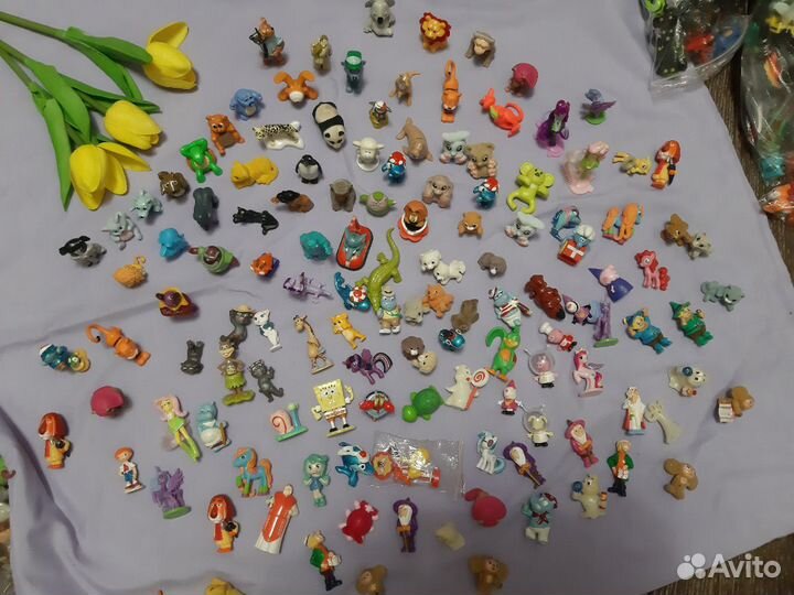 Киндер-сюрприз более 3000шт