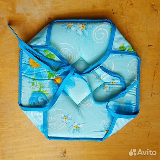 Накидка (подушка) на табурет