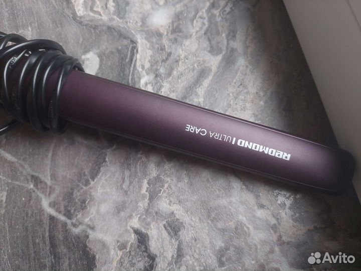 Выпрямитель для волос Redmond