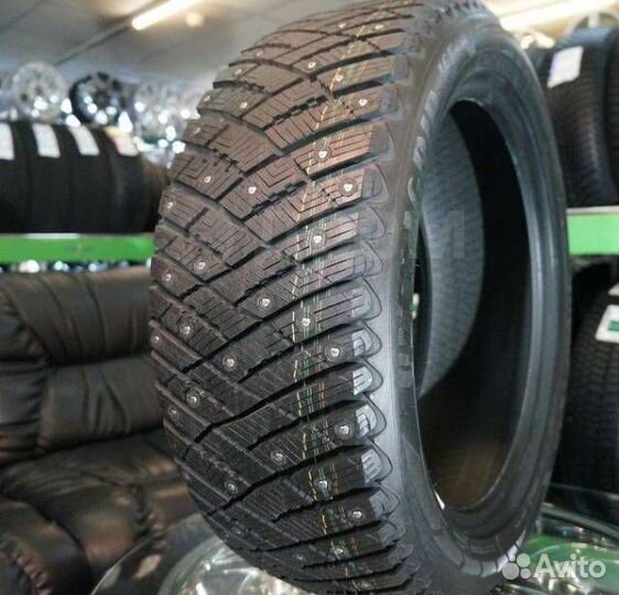 Goodyear Ultragrip Ice Arctic 235/55 R17 103T