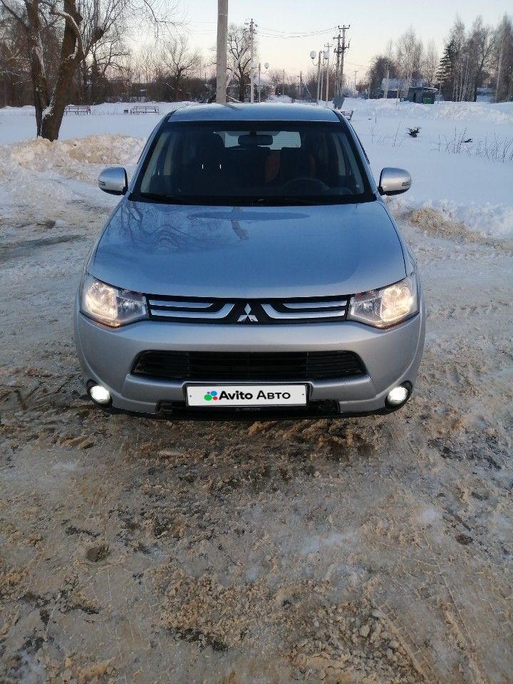 Mitsubishi Outlander: фото владельца